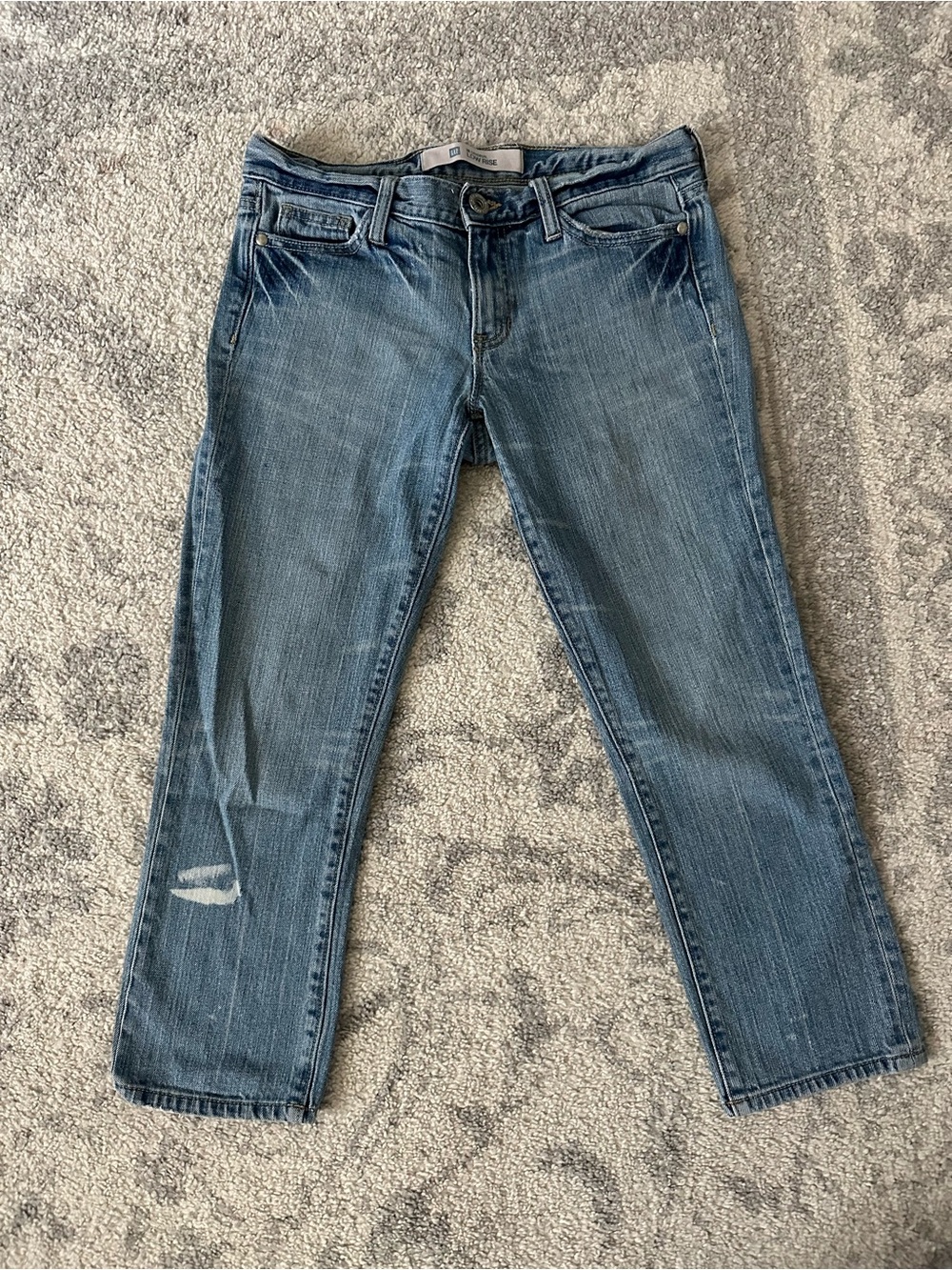GAP Cropped Ankle Jeans in light Blue Wash